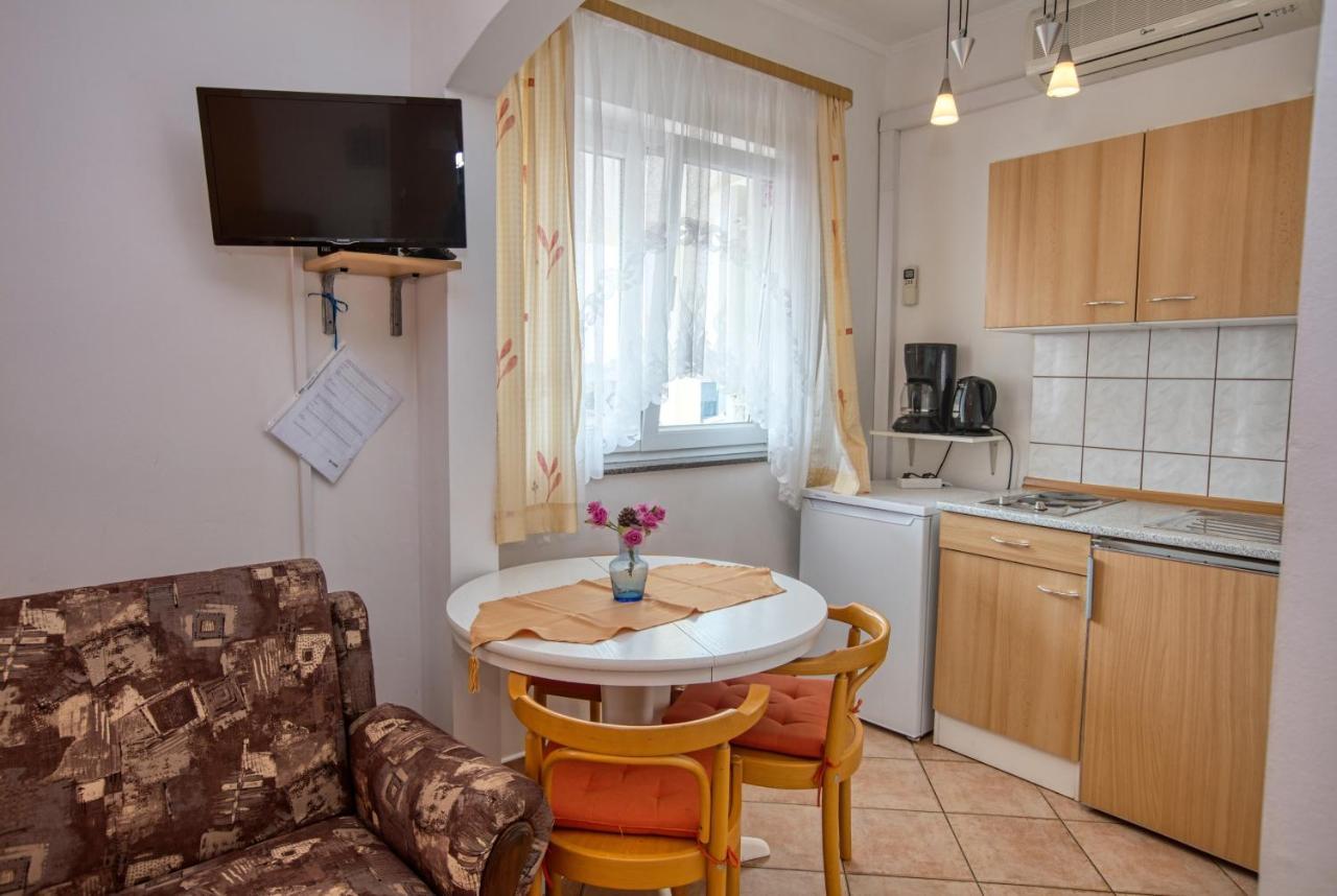 Apartments With A Parking Space Vodice - 6178 Exterior foto